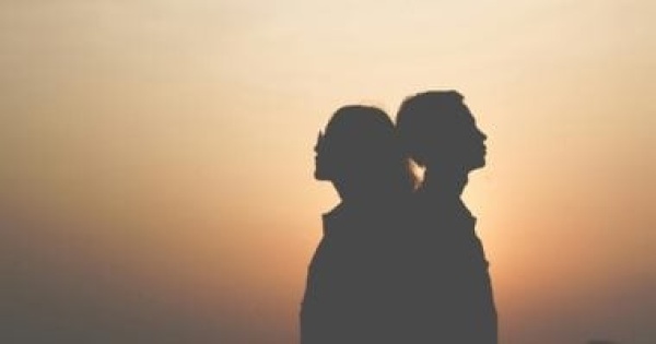 هل تحاول إرضاء الجميع نظرية نفسية تساعدك على وضع حدود دون الشعور بالذنب