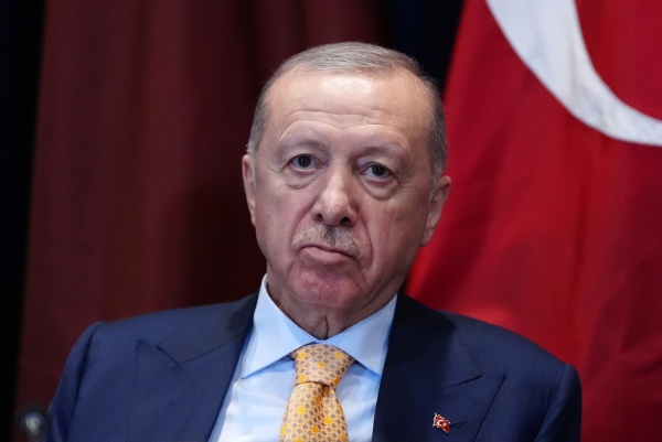 أردوغان اتفاقية مكة مقتصرة على الدعم اللوجستي والاستخباراتي وليست موجهة ضد إيران أو إسرائيل أردوغان اتفاقية مكة مقتصرة على الدعم اللوجستي والاستخباراتي وليست موجهة ضد إيران أو إسرائيل