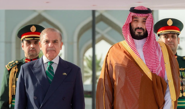 ولي العهد السعودي ورئيس وزراء باكستان يناقشان جهود خفض التصعيد ولي العهد السعودي ورئيس وزراء باكستان يناقشان جهود خفض التصعيد