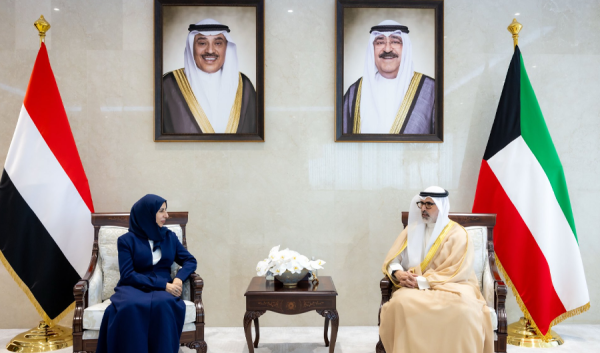 وزير الخارجية يبحث مع وزيرة الخارجية اليمنية آخر التطورات الإقليمية والجهود المبذولة بشأنها وزير الخارجية يبحث مع وزيرة الخارجية اليمنية آخر التطورات الإقليمية والجهود المبذولة بشأنها