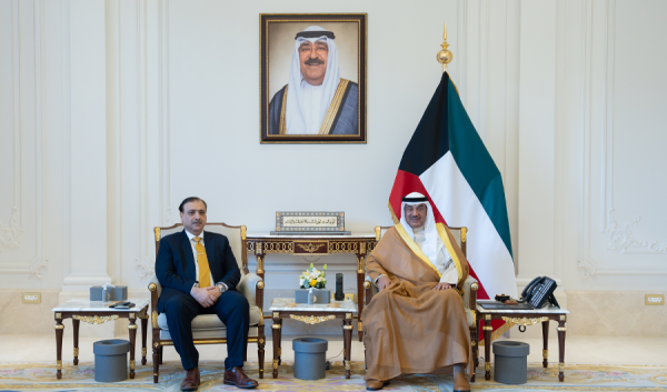 سمو ولي العهد يستقبل مستشار الأمن القومي ومدير الاستخبارات المشتركة الباكستاني سمو ولي العهد يستقبل مستشار الأمن القومي ومدير الاستخبارات المشتركة الباكستاني