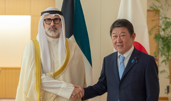 وزيرا خارجية الكويت واليابان تعزيز التعاون الثنائي بين البلدين في شتى المجالات وزيرا خارجية الكويت واليابان تعزيز التعاون الثنائي بين البلدين في شتى المجالات