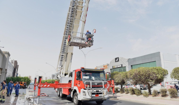 الإطفاء ت سيطر على حريق محل في منطقة الري دون إصابات الإطفاء ت سيطر على حريق محل في منطقة الري دون إصابات
