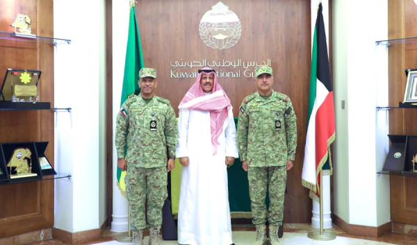 نائب رئيس الحرس الوطني مواصلة العمل بروح الفريق والالتزام والتميز نائب رئيس الحرس الوطني مواصلة العمل بروح الفريق والالتزام والتميز