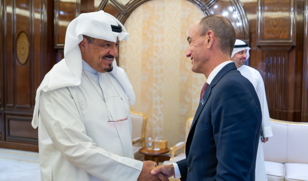رئيس الوزراء يبحث مع ماكنزي العالمية تعزيز التعاون في الخدمات المالية رئيس الوزراء يبحث مع ماكنزي العالمية تعزيز التعاون في الخدمات المالية