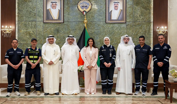 وزيرة الأشغال مواصلة جهود تطوير البنية التحتية وتحسين مستوى الخدمات وزيرة الأشغال مواصلة جهود تطوير البنية التحتية وتحسين مستوى الخدمات
