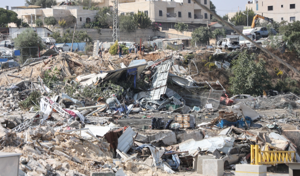 قوات الاحتلال الإسرائيلي تهج ر 373 عائلة فلسطينية في الخليل