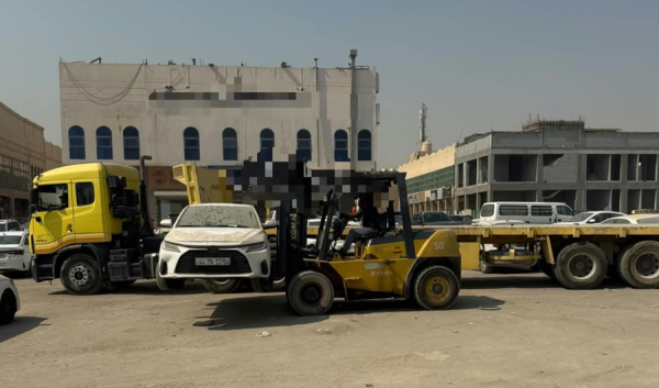 البلدية تحرير 9 مخالفات ورفع 12 سيارات مهملة في محافظة الأحمدي