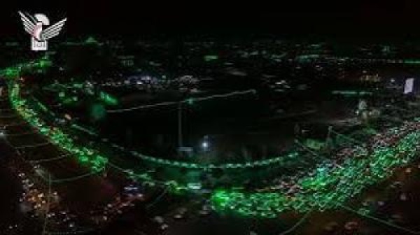 مسير ضوئي مهيب للسيارات بالعاصمة صنعاء احتفاء بالمولد النبوي