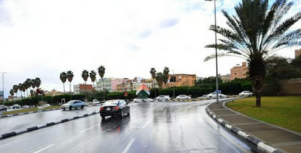 عاجل أمطار رعدية مصحوبة بجريان للسيول على هذه المناطق عاجل أمطار رعدية مصحوبة بجريان للسيول على هذه المناطق
