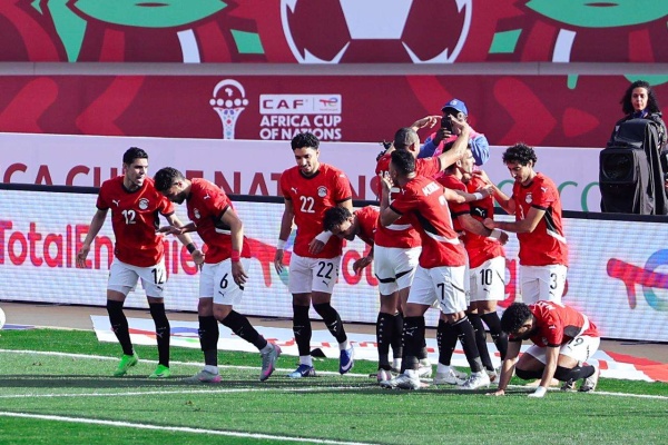 مصر أول المتأهلين إلى ثمن نهائي أمم إفريقيا مصر أول المتأهلين إلى ثمن نهائي أمم إفريقيا