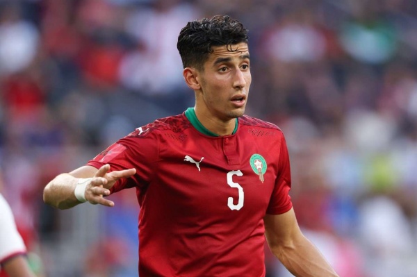 نايف أكرد على بعد خطوات من الانضمام إلى الدوري الإسباني