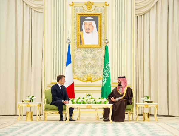 مع بدء ولي العهد زيارة لفرنسا العلاقات السعودية الفرنسية عقود من التعاون في كافة المجالات مع بدء ولي العهد زيارة لفرنسا العلاقات السعودية الفرنسية عقود من التعاون في كافة المجالات