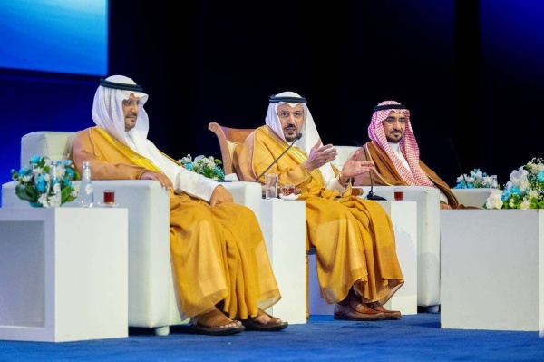 أمير القصيم مخرجات التعليم تمثل الوقود الحقيقي لتنمية الوطن