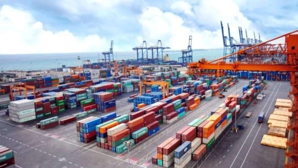 32 64 مليار دولار إجمالي التبادل التجاري بين السعودية ودول مجلس التعاون الخليجي في النصف الأول لـ2026 32 64 مليار دولار إجمالي التبادل التجاري بين السعودية ودول مجلس التعاون الخليجي في النصف الأول لـ2026
