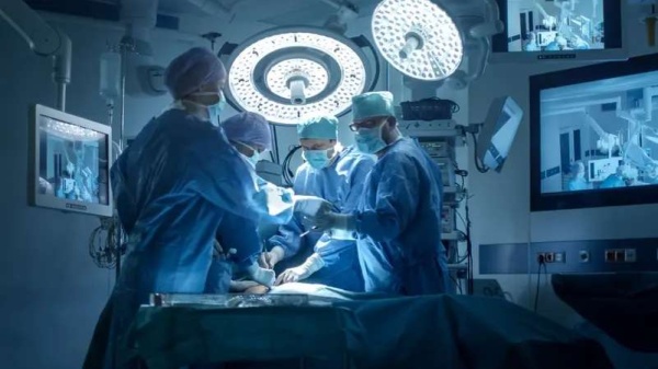 من رحم الحزن يولد الفرح ريان ورحيم توأمان يخرجان للحياة بعد وفاة أمهم بـ60دقيقة من رحم الحزن يولد الفرح ريان ورحيم توأمان يخرجان للحياة بعد وفاة أمهم بـ60دقيقة