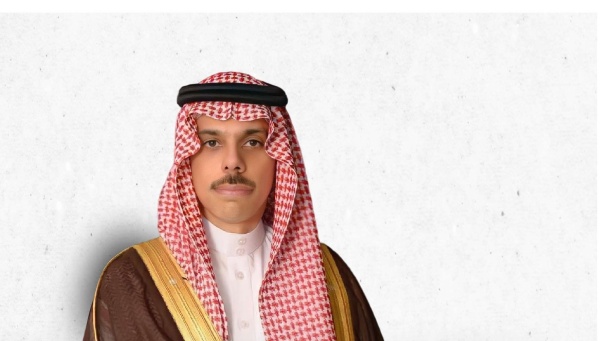 عاجل وزير الخارجية يصل موسكو في زيارة رسمية