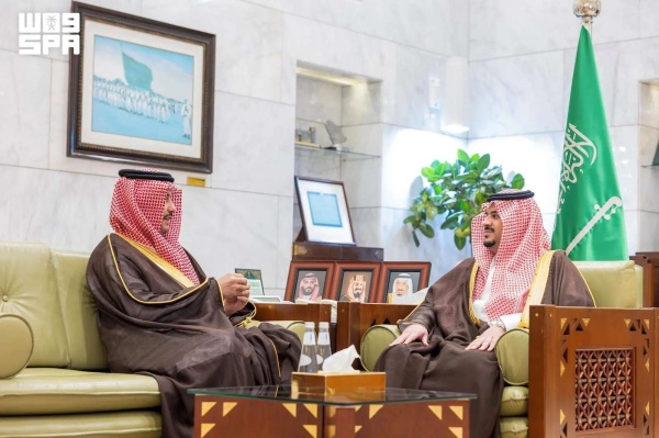 خلال استقباله مدير عام فرع وزارة البيئة نائب أمير الرياض ينوه بأهمية تعزيز التكامل بين الجهات الحكومية لتحقيق التنمية المستدامة ورفع جودة الحياة خلال استقباله مدير عام فرع وزارة البيئة نائب أمير الرياض ينوه بأهمية تعزيز التكامل بين الجهات الحكومية لتحقيق التنمية المستدامة ورفع جودة الحياة