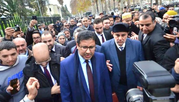 البيجيدي يؤكد أن براءة القيادي حامي الدين من ملف أيت الجيد كرس مبدأ الأمن القضائي واستقرار الأحكام البيجيدي يؤكد أن براءة القيادي حامي الدين من ملف أيت الجيد كرس مبدأ الأمن القضائي واستقرار الأحكام