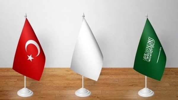 أنقرة تكشف تفاصيل ممر سككي يربط السعودية بتركيا عبر الأردن وسوريا