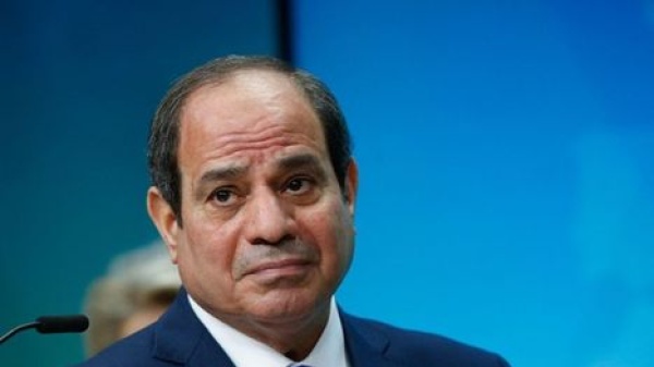 السيسي يدعو لتطوير آلية التشاور الرباعية مع تركيا والسعودية وباكستان السيسي يدعو لتطوير آلية التشاور الرباعية مع تركيا والسعودية وباكستان
