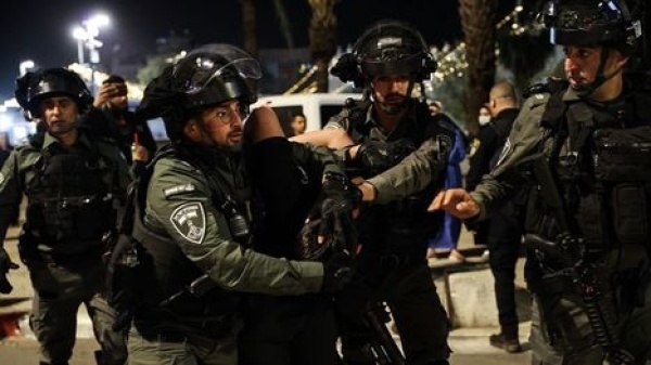 شهيد برصاص الاحتلال في باب العامود بالقدس بزعم تنفيذه محاولة طعن