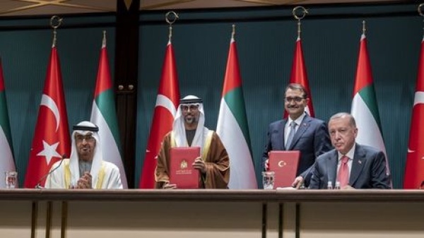 بن زايد يتلقى اتصالا من أردوغان ماذا بحث الجانبان