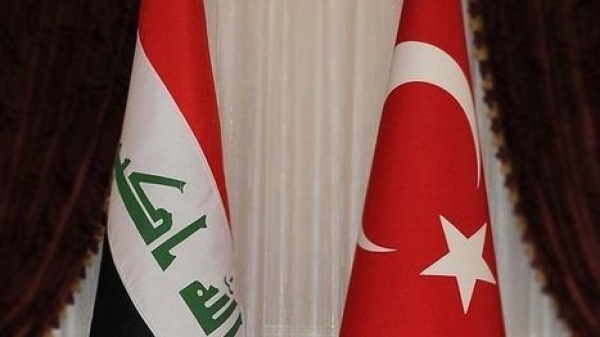 بعد زيارة تركيا بغداد تعلن انفراجة في الكهرباء وتحركا لإعادة تصدير النفط بعد زيارة تركيا بغداد تعلن انفراجة في الكهرباء وتحركا لإعادة تصدير النفط