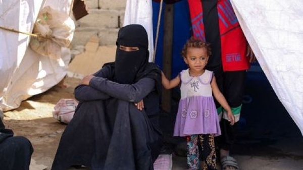 آلاف النازحين في اليمن بسبب الحرب الأمم المتحدة تدق ناقوس الخطر آلاف النازحين في اليمن بسبب الحرب الأمم المتحدة تدق ناقوس الخطر
