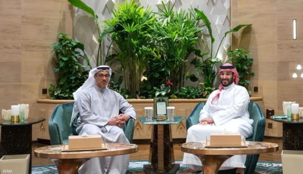 بن زايد وولي عهد السعودية يبحثان العلاقات الأخوية بن زايد وولي عهد السعودية يبحثان العلاقات الأخوية
