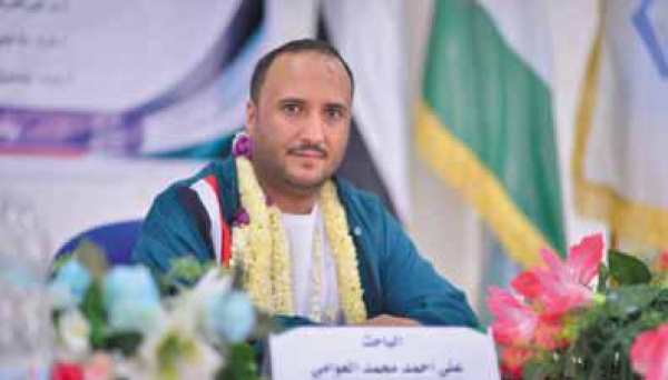 باحث يمني يطو ر نموذج ا مبتكر ا لتطبيقات إنترنت الأشياء