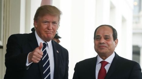 ترامب يلتقي الثلاثاء المقبل 3 قادة عرب على هامش قمة مجموعة السبع ترامب يلتقي الثلاثاء المقبل 3 قادة عرب على هامش قمة مجموعة السبع