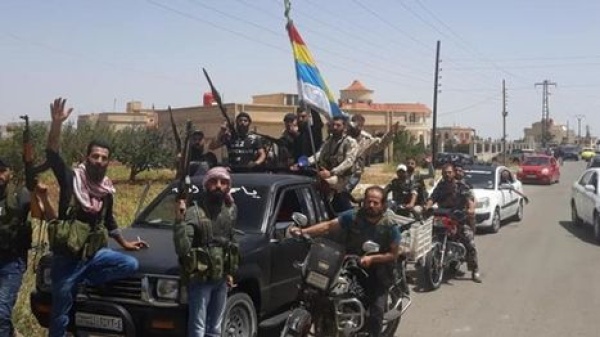 مجموعات خارجة عن القانون تغلق طريق السويداء دمشق