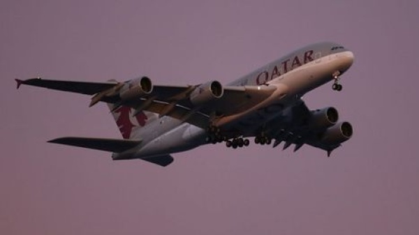 الخطوط القطرية تسحب أسطول إيرباص a330 القديم وتعير طيارين لرواند إير