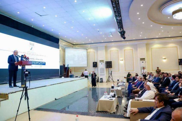 رئيس الوزراء وزير الخارجية يفتتح في عدن اعمال المؤتمر الوطني للشراكة والتكامل بين الحكومة والسلطات المحلية رئيس الوزراء وزير الخارجية يفتتح في عدن اعمال المؤتمر الوطني للشراكة والتكامل بين الحكومة والسلطات المحلية