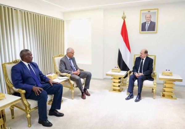 رئيس الوزراء وزير الخارجية يستقبل المنسق المقيم للأمم المتحدة بالإنابة في اليمن رئيس الوزراء وزير الخارجية يستقبل المنسق المقيم للأمم المتحدة بالإنابة في اليمن