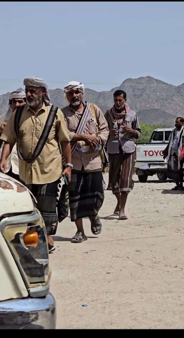 مساع قبلية حثيثة في مديرية حبان لإنهاء الاشتباكات في خبر لقموش مساع قبلية حثيثة في مديرية حبان لإنهاء الاشتباكات في خبر لقموش