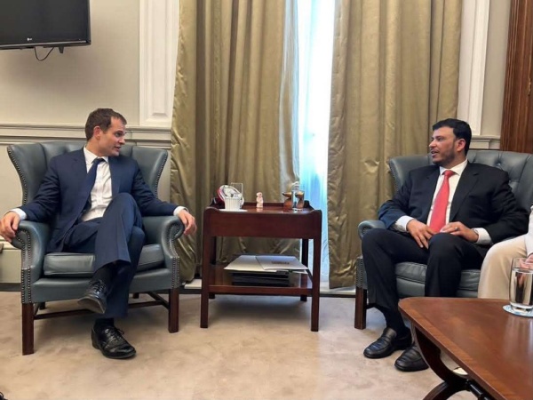 في لندن الدكتور عبدالله العليمي يبحث مع وزير شؤون الشرق الأوسط البريطاني مستجدات الأوضاع في اليمن في لندن الدكتور عبدالله العليمي يبحث مع وزير شؤون الشرق الأوسط البريطاني مستجدات الأوضاع في اليمن