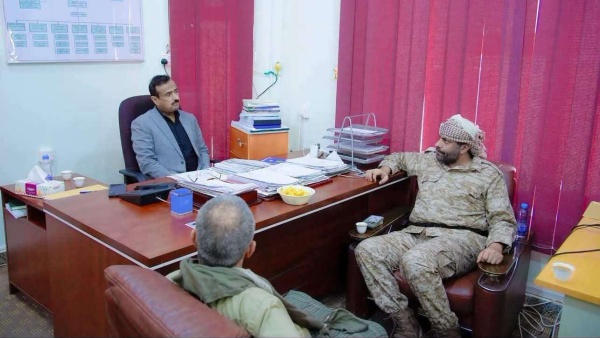 قرار بتعيين العميد فوزي السعدي قائدا عاما لقوات دفاع شبوة قرار بتعيين العميد فوزي السعدي قائدا عاما لقوات دفاع شبوة