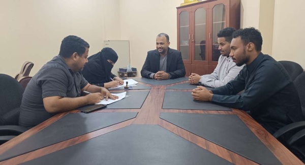 وكيل شباب حضرموت يشهد توقيع مذكرة تفاهم للتحول الرقمي وكيل شباب حضرموت يشهد توقيع مذكرة تفاهم للتحول الرقمي