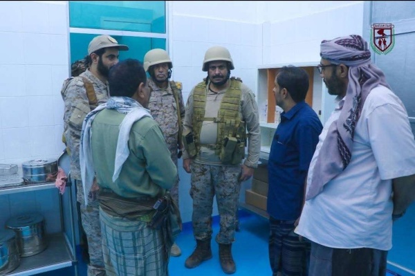 القائد العام لقوات دفاع شبوة يتفقد مستشفيات عين وحريب وعسيلان ويؤكد دعم القطاع الصحي لخدمة جبهات القتال القائد العام لقوات دفاع شبوة يتفقد مستشفيات عين وحريب وعسيلان ويؤكد دعم القطاع الصحي لخدمة جبهات القتال