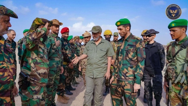 اللواء الجمالي يتفقد قوات احتياط الأمن الوطني ويشيد بجاهزيتها وجهودها الأمنية اللواء الجمالي يتفقد قوات احتياط الأمن الوطني ويشيد بجاهزيتها وجهودها الأمنية