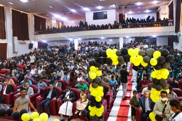 كلية المجتمع بشبوة تحتفي بتخرج الدفعة الخامسة في التمريض والصيدلة كلية المجتمع بشبوة تحتفي بتخرج الدفعة الخامسة في التمريض والصيدلة