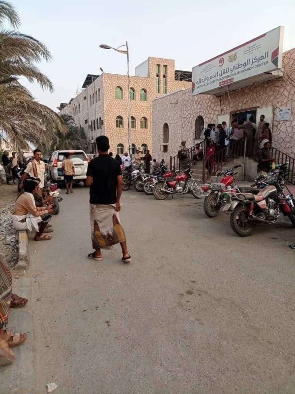 قيادة التحالف بشبوة تعزي ذوي الشهداء وتتكفل بعلاج المصابين في الداخل والخارج قيادة التحالف بشبوة تعزي ذوي الشهداء وتتكفل بعلاج المصابين في الداخل والخارج
