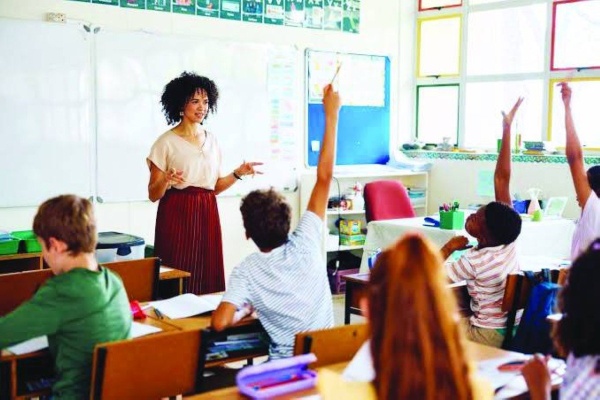 المعلمون في مواجهة الذكاء الاصطناعي أساليب جديدة لعصر مختلف