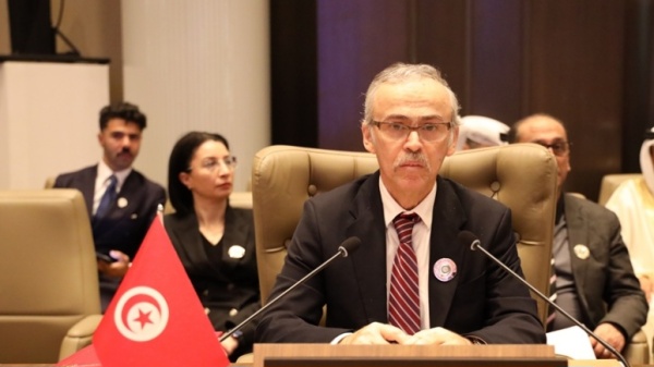 وزير الشؤون الاجتماعية تونس تقوم بثورة تشريعية بهدف إرساء دعائم العدالة الاجتماعية وزير الشؤون الاجتماعية تونس تقوم بثورة تشريعية بهدف إرساء دعائم العدالة الاجتماعية