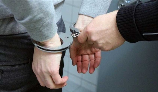 مطلوب للعدالة منذ أكثر من 12 سنة أمن سوسة يوقع بعنصر بحوزته كوكايين مطلوب للعدالة منذ أكثر من 12 سنة أمن سوسة يوقع بعنصر بحوزته كوكايين