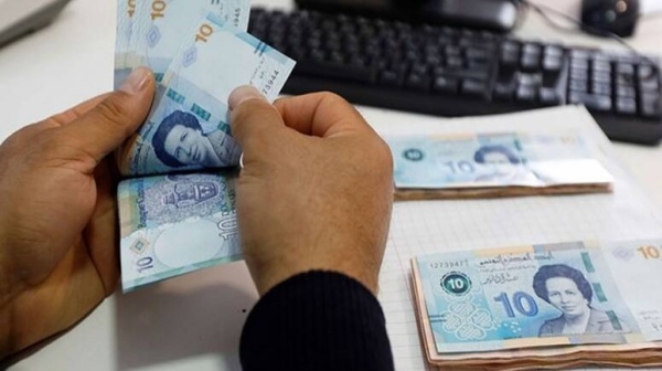 رقم معاملات قطاع مراكز النداء في تونس بلغ 1181 مليون دينار ومساهمة ب 0 5 بالمائة في الناتج المحلي الإجمالي