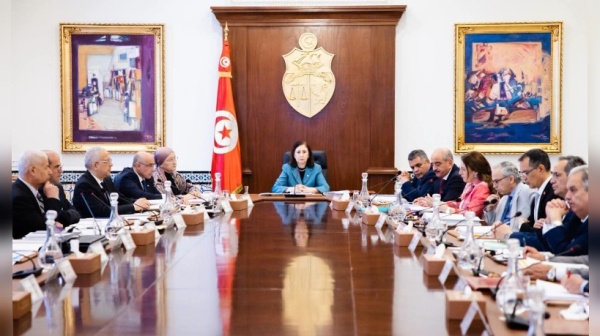 مجلس الوزارء ينظر في عدد من مشاريع القوانين والأوامر مجلس الوزارء ينظر في عدد من مشاريع القوانين والأوامر