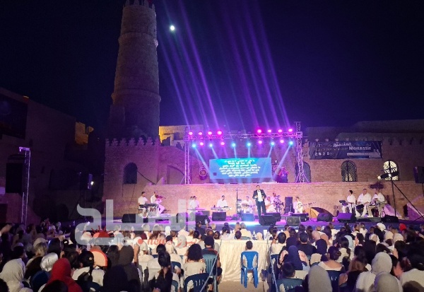 مهرجان المنستير عرض الفنان محمود فريح يبهر الجماهير بلمسة صوفية وتفاعلية مهرجان المنستير عرض الفنان محمود فريح يبهر الجماهير بلمسة صوفية وتفاعلية